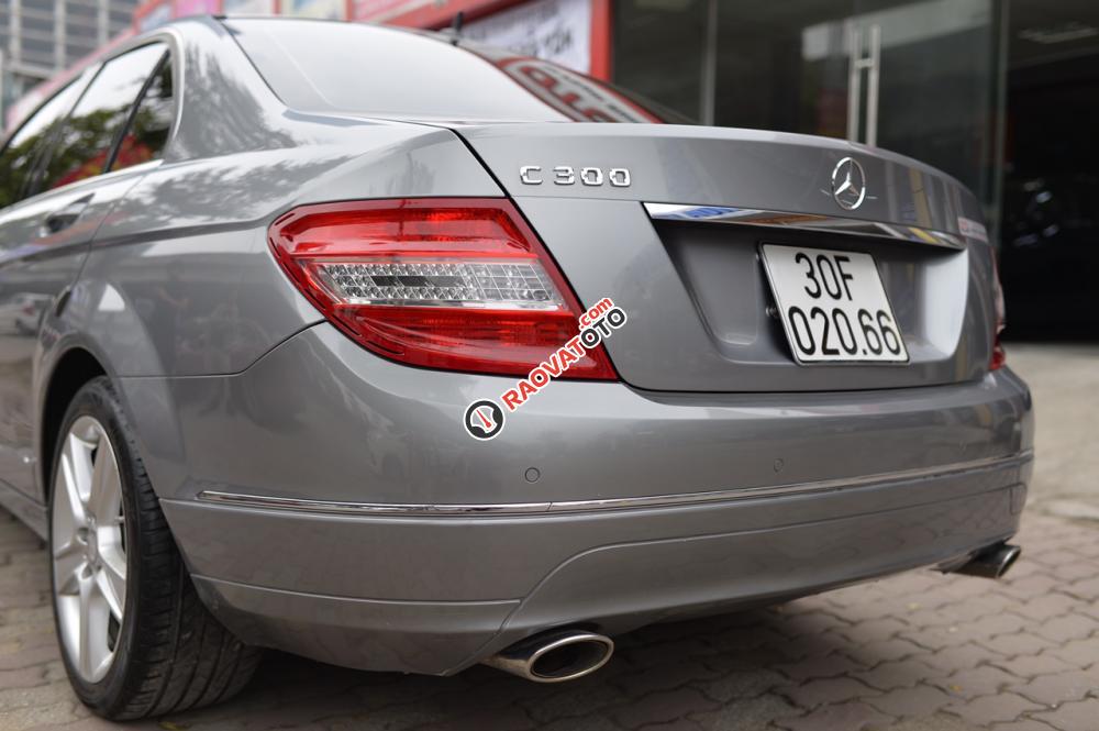 Bán Mercedes C300 2010, màu xám-2