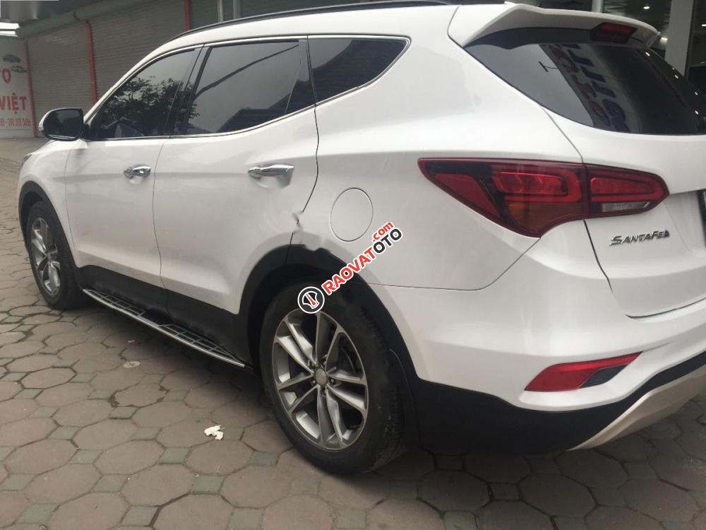 Bán xe Hyundai Santa Fe 4WD năm sản xuất 2016, màu trắng-0