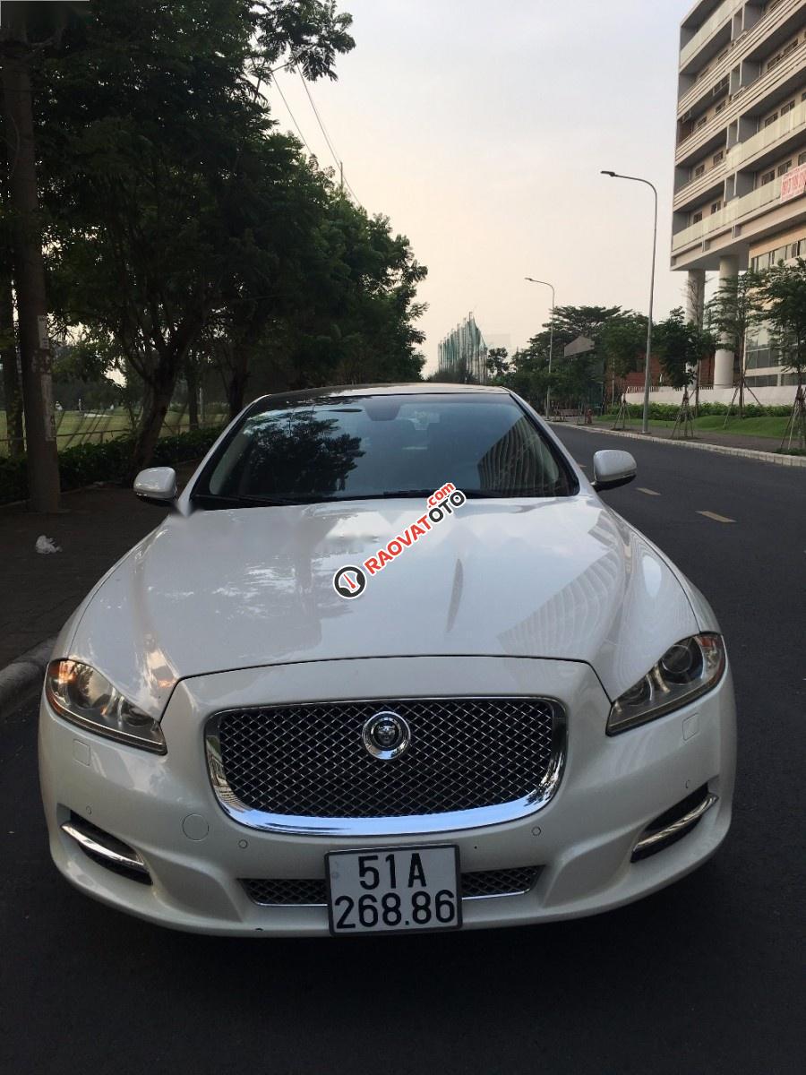 Bán Jaguar XJ series L 5.0 năm sản xuất 2011, màu trắng, xe nhập-6