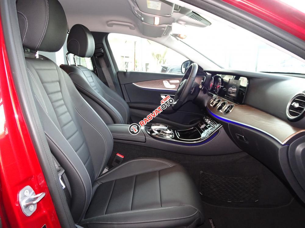 Mua Mercedes-Benz E200 Exclusive new 2020 với giá tốt nhất thời điểm này - Bank hỗ trợ 80%-10