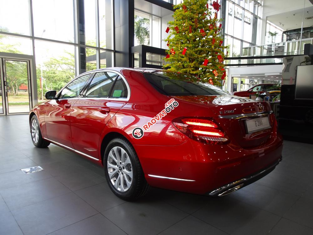 Mua Mercedes-Benz E200 Exclusive new 2020 với giá tốt nhất thời điểm này - Bank hỗ trợ 80%-14