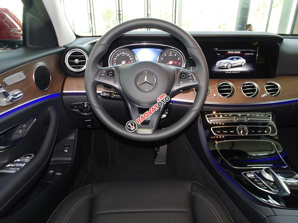 Mua Mercedes-Benz E200 Exclusive new 2020 với giá tốt nhất thời điểm này - Bank hỗ trợ 80%-4