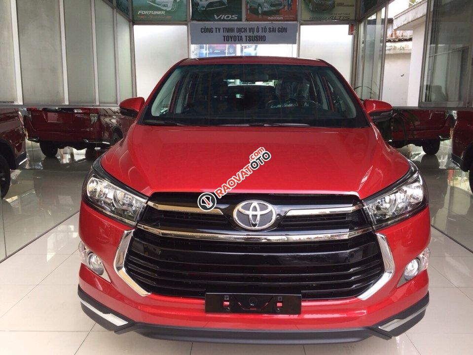 Bán xe Innova Venturer 2018, phiên bản mới thể thao sang trọng-0