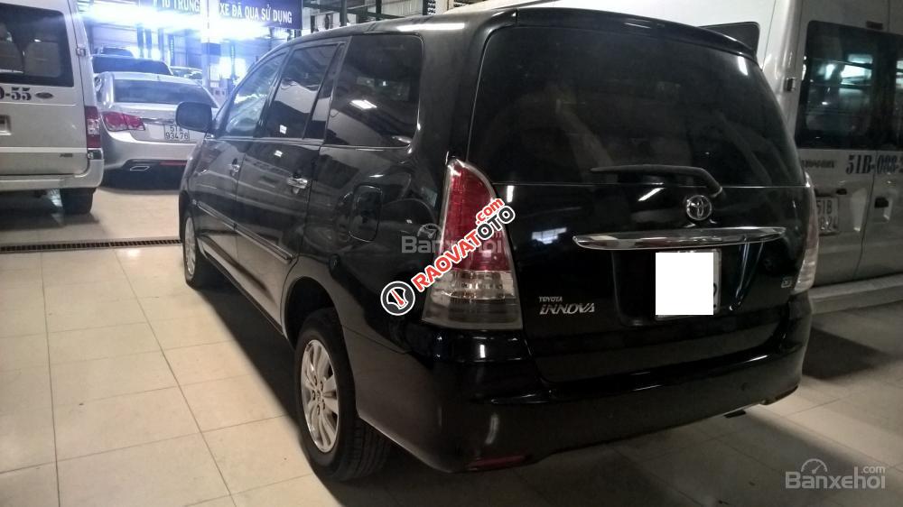 Cần bán Toyota Innova G đời 2011, màu đen, giá 483tr, xe không lỗi, BH 1 năm-0