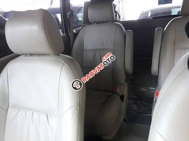 Cần bán Toyota Innova V đời 2014 như mới, giá tốt-4