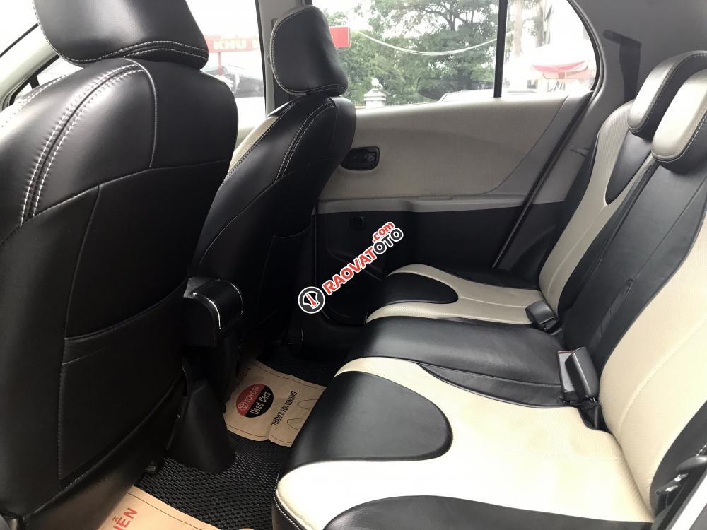 Cần bán Toyota Yaris 1.3 2007, màu bạc, nhập khẩu, giá chỉ 355 triệu-4