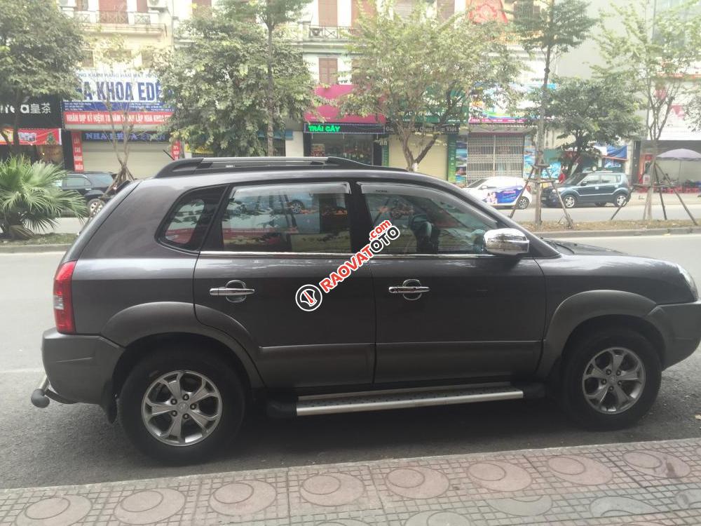 Bán xe Huyndai Tucson 4WD nhập khẩu, đăng ký lần đầu tháng 12/2010-2