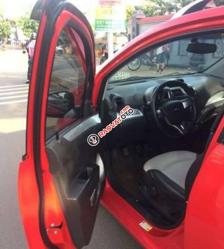 Bán Chevrolet Spark LT 1.0 MT sản xuất năm 2014, màu đỏ-1