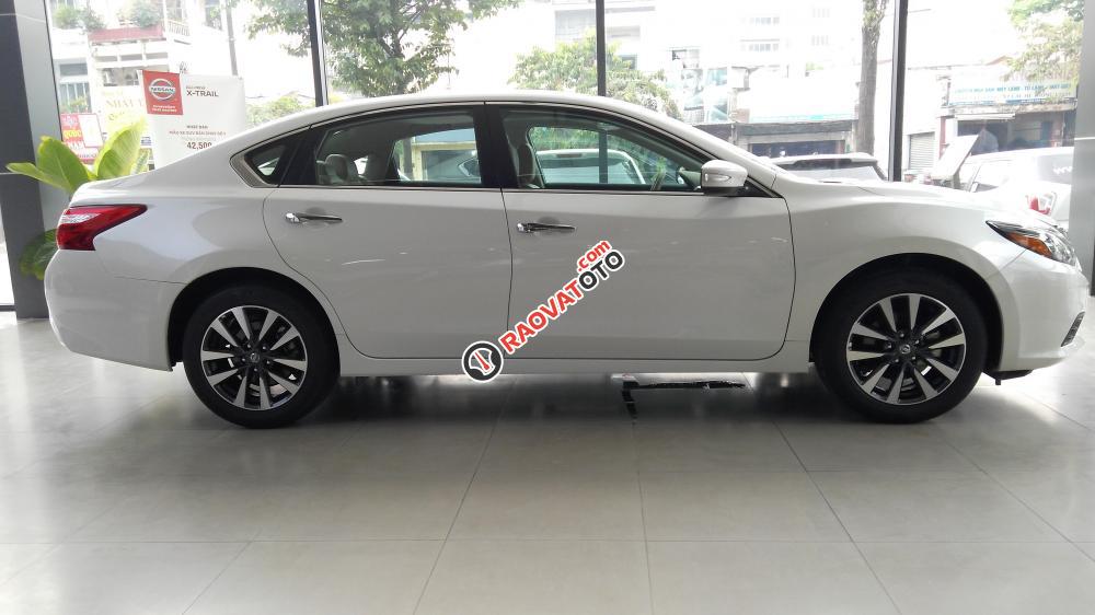 Bán Nissan Teana (Altima) nhập khẩu nguyên chiếc, bảo hành 3 năm chính hãng-1