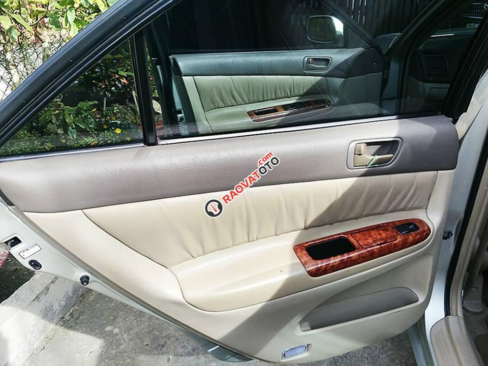 Bán Toyota Camry G năm sản xuất 2005, màu vàng, giá 420tr-8