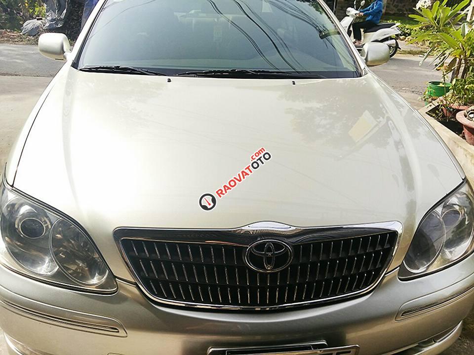 Bán Toyota Camry G năm sản xuất 2005, màu vàng, giá 420tr-9