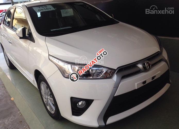 Cần bán Toyota Yaris E màu trắng giao ngay, khuyến mại lớn 2018-4