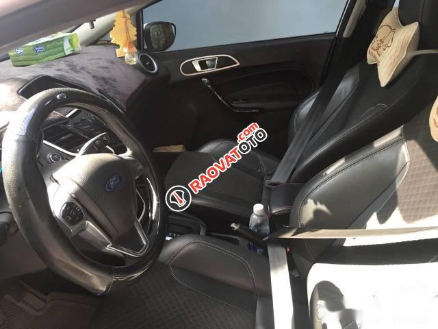 Cần bán gấp Ford Fiesta S sản xuất 2014, màu trắng xe gia đình, 455 triệu-5