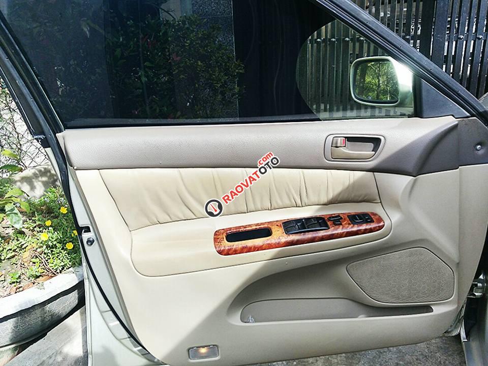 Bán Toyota Camry G năm sản xuất 2005, màu vàng, giá 420tr-0
