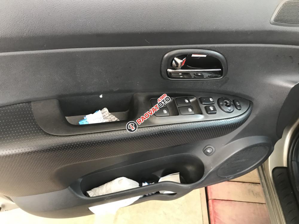 Bán Kia Carens SX đời 2012 đúng chất, màu xám, giá thương lượng-2