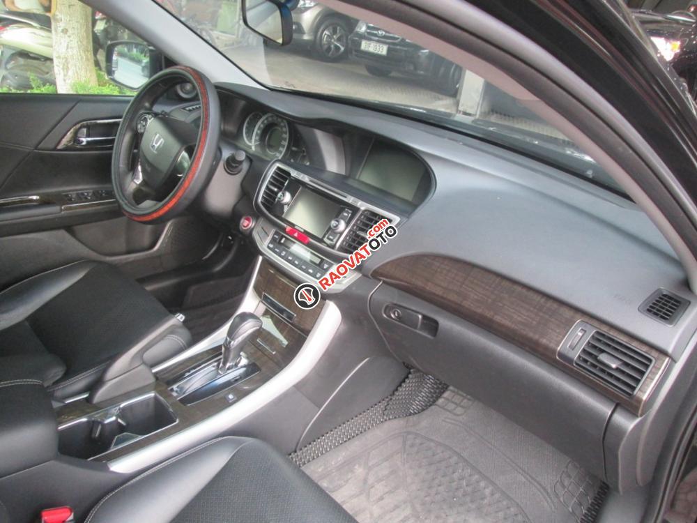 Honda Accord 2.4 sản xuất 2014, model 2015, màu đen-10