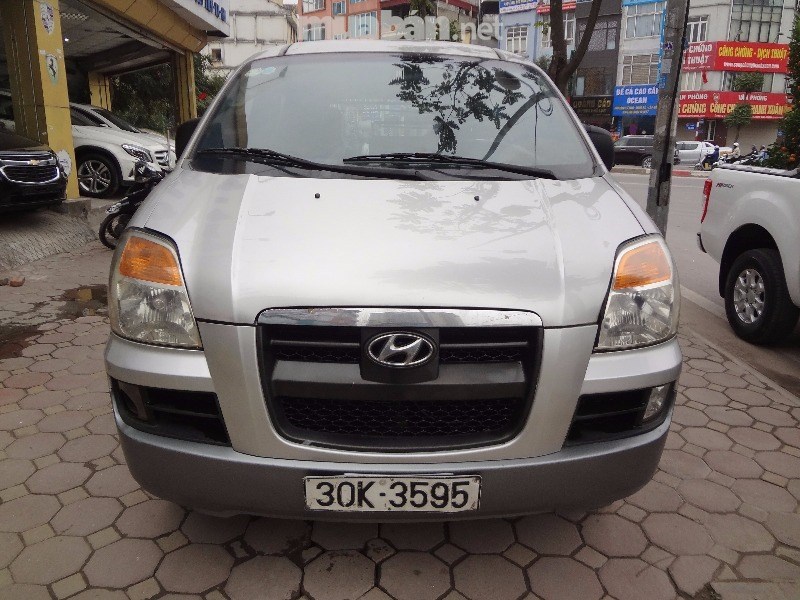 Cần bán Hyundai Starex GRX năm 2005, nhập khẩu chính hãng, chính chủ, giá chỉ 268 triệu-0