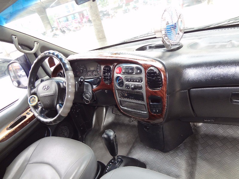 Cần bán Hyundai Starex GRX năm 2005, nhập khẩu chính hãng, chính chủ, giá chỉ 268 triệu-10