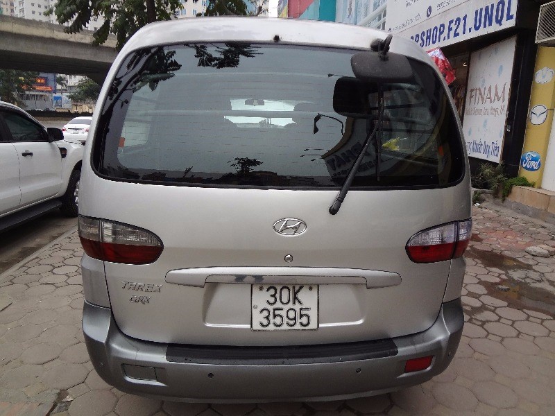 Cần bán Hyundai Starex GRX năm 2005, nhập khẩu chính hãng, chính chủ, giá chỉ 268 triệu-4