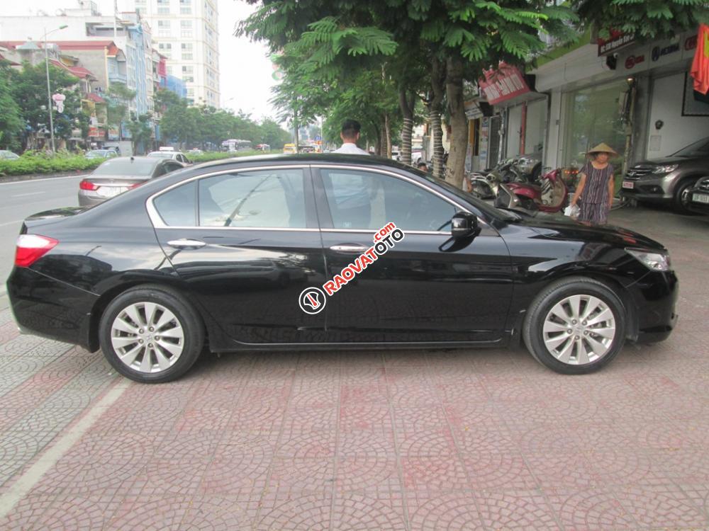 Honda Accord 2.4 sản xuất 2014, model 2015, màu đen-3