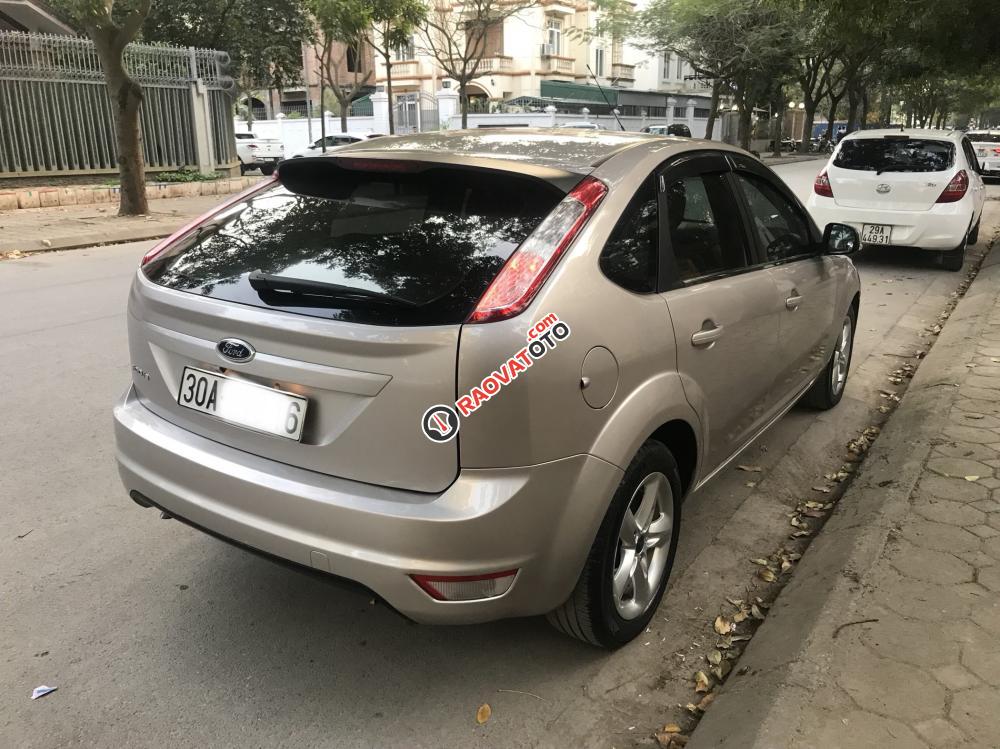 Cần bán Ford Focus AT hatchback 2013, màu ghi hồng-3