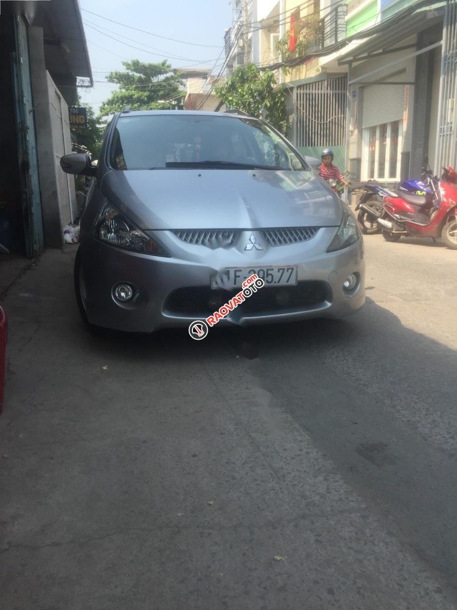 Bán ô tô Mitsubishi Grandis 2.4 đời 2005, màu bạc, giá 330tr-4