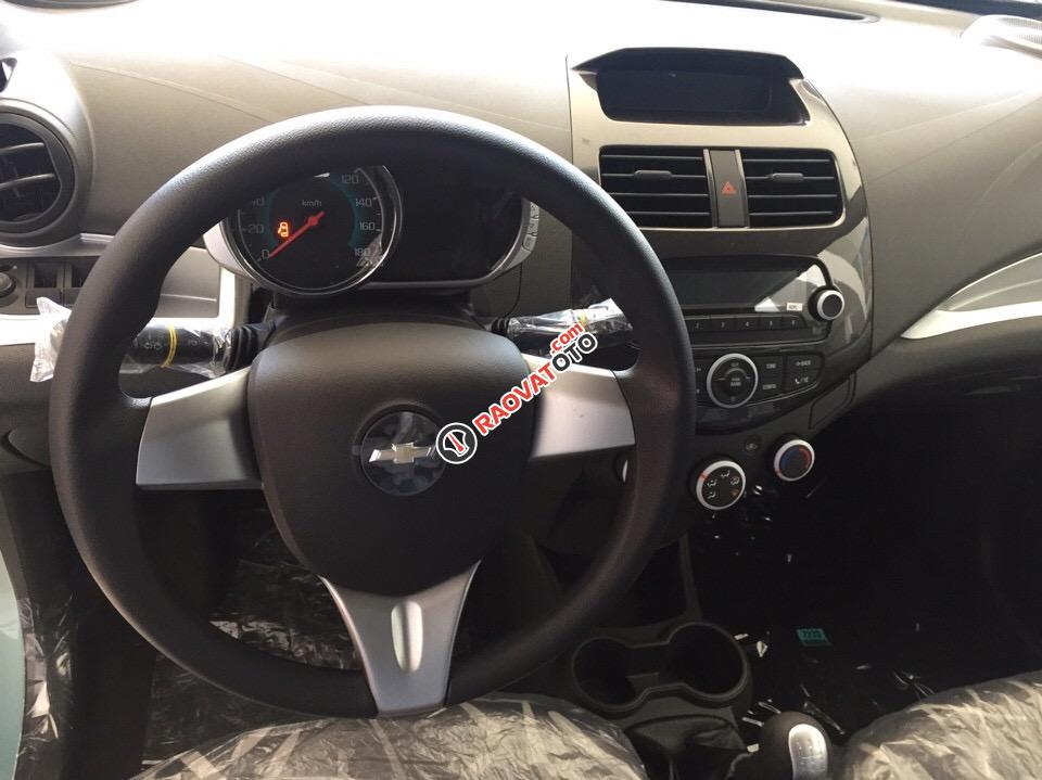 Bán Chevrolet Spark Van Duo mới đời 2017, đủ màu, có hỗ trợ trả góp, giá tốt nhất Hà Nội-3