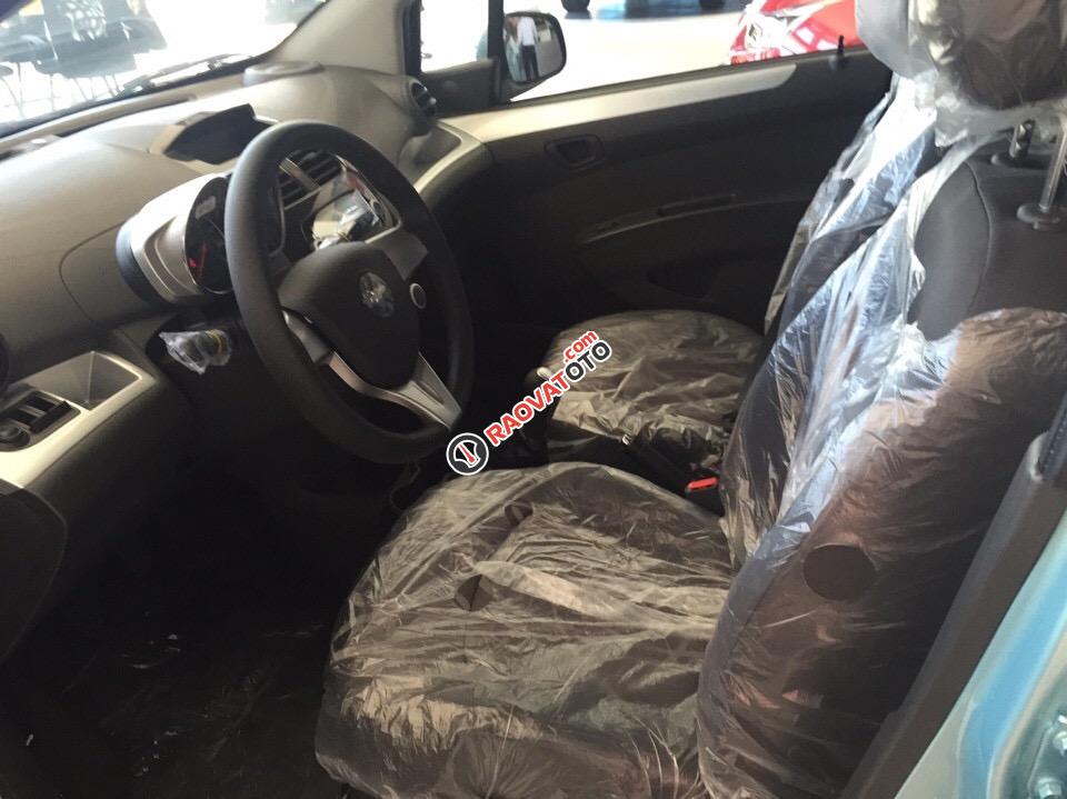Bán Chevrolet Spark Van Duo mới đời 2017, đủ màu, có hỗ trợ trả góp, giá tốt nhất Hà Nội-4