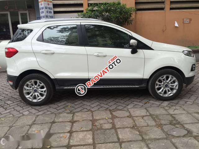 Bán Ford EcoSport Titanium AT năm 2016, màu trắng, 565tr-3