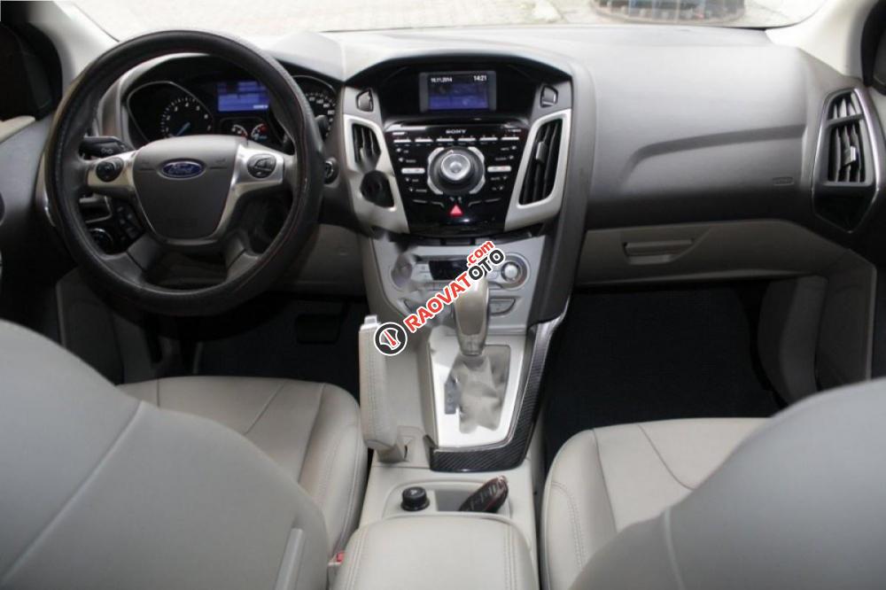 Cần bán Ford Focus 2.0 2015, màu đỏ chính chủ, 615tr-6