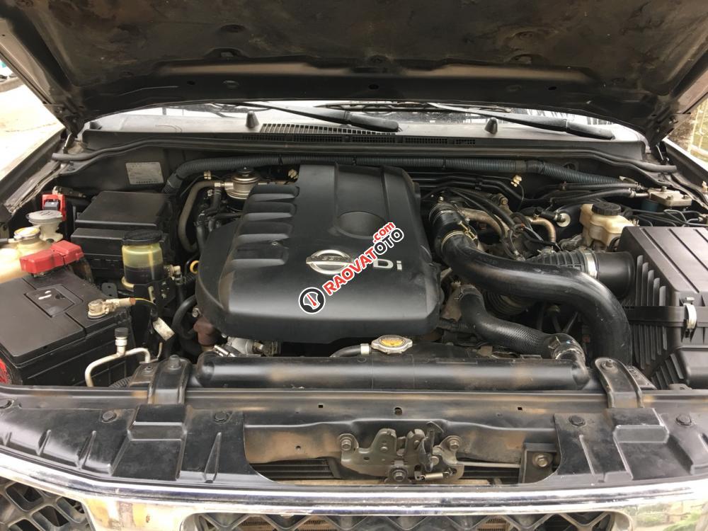 Bán Nissan LE sản xuất năm 2014, giá 405tr dầu 2 cầu-6