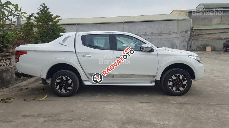 Mitsubishi Triton 2 cầu số tự động 2.4 Mivec hoàn toàn mới-0