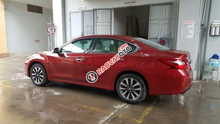 Bán Nissan Teana SL đời 2018, màu đỏ, nhập khẩu nguyên chiếc-4