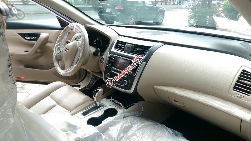 Bán Nissan Teana SL đời 2018, màu đỏ, nhập khẩu nguyên chiếc-12