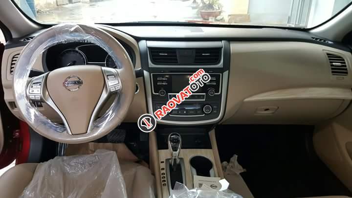 Bán Nissan Teana SL đời 2018, màu đỏ, nhập khẩu nguyên chiếc-8