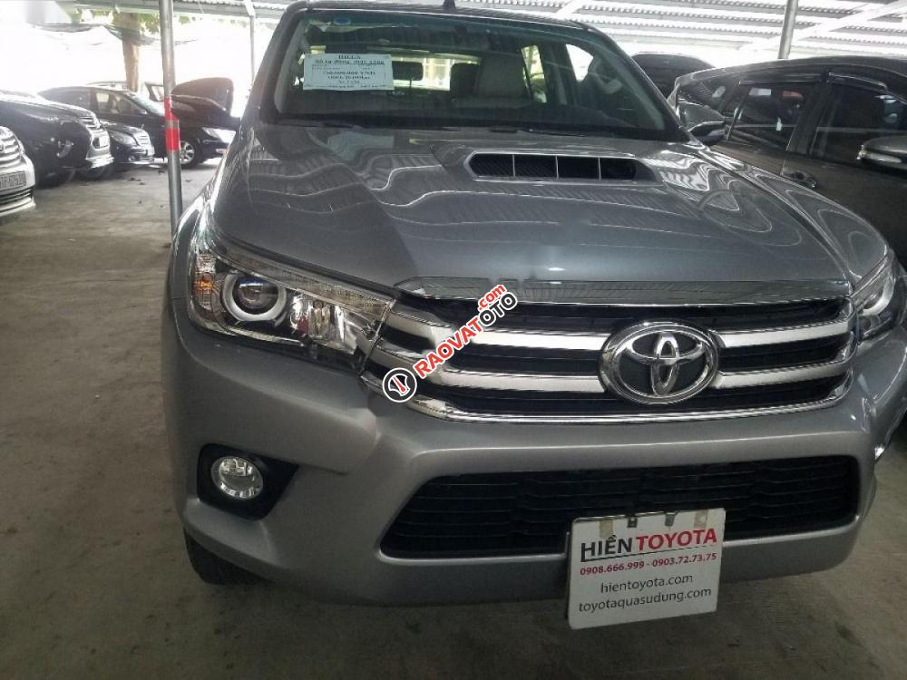 Bán Toyota Hilux 3.0G đời 2015, màu bạc, nhập khẩu-9