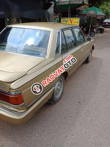 Bán lại xe Toyota Cressida đời 1981, giá 35tr-0