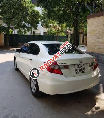 Cần bán Honda Civic 1.8AT đời 2015, màu trắng chính chủ, 630tr-5