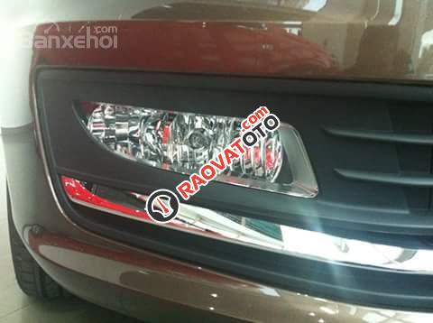 Xe nhập Đức Volkswagen Polo Sedan 1.6L GP, màu nâu -Cam kết giá tốt. LH Hương 0902.608.293-11