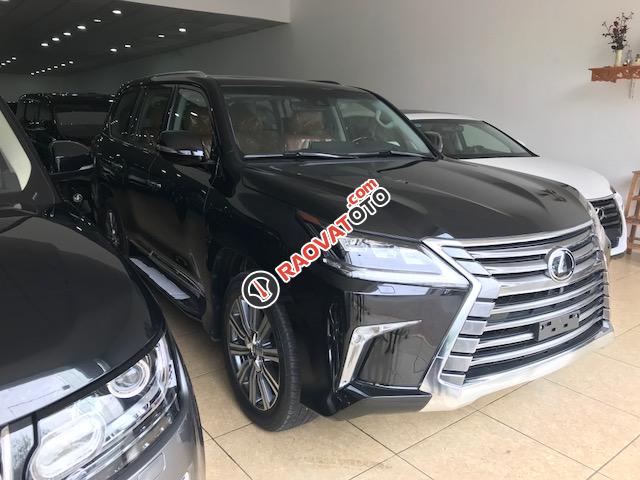 Cam kết giao ngay Lexus LX 570 đời 2017, có phanh khoảng cách (Trắng, đen) -LH Mr Đình 0904927272-1