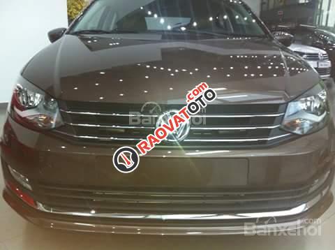 Xe nhập Đức Volkswagen Polo Sedan 1.6L GP, màu nâu -Cam kết giá tốt. LH Hương 0902.608.293-1