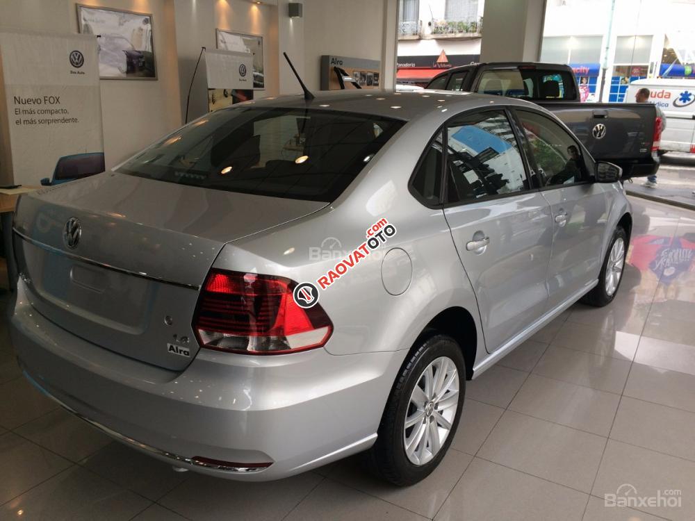 Xe Nhập Volkswagen Polo Sedan 1.6l GP 2016, màu bạc. Cạnh tranh với Honda City - LH Hương 0902.608.293-8