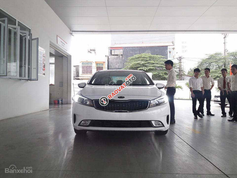 Bán Kia Cerato số tự động, số sàn, đủ màu, giao xe ngay-4