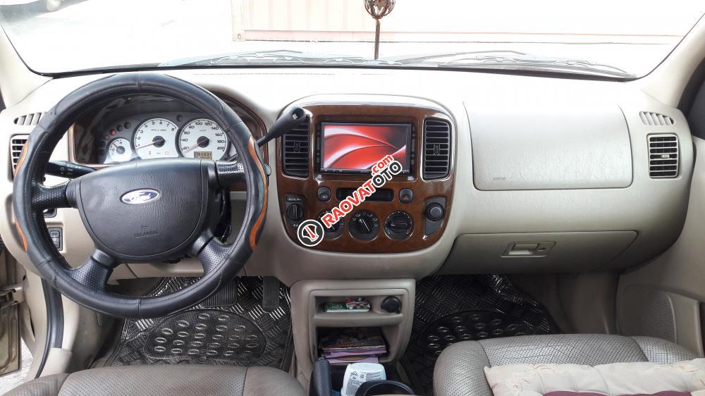 Bán ô tô Ford Escape 2.3L 2004, màu ghi vàng, giá 275tr-3