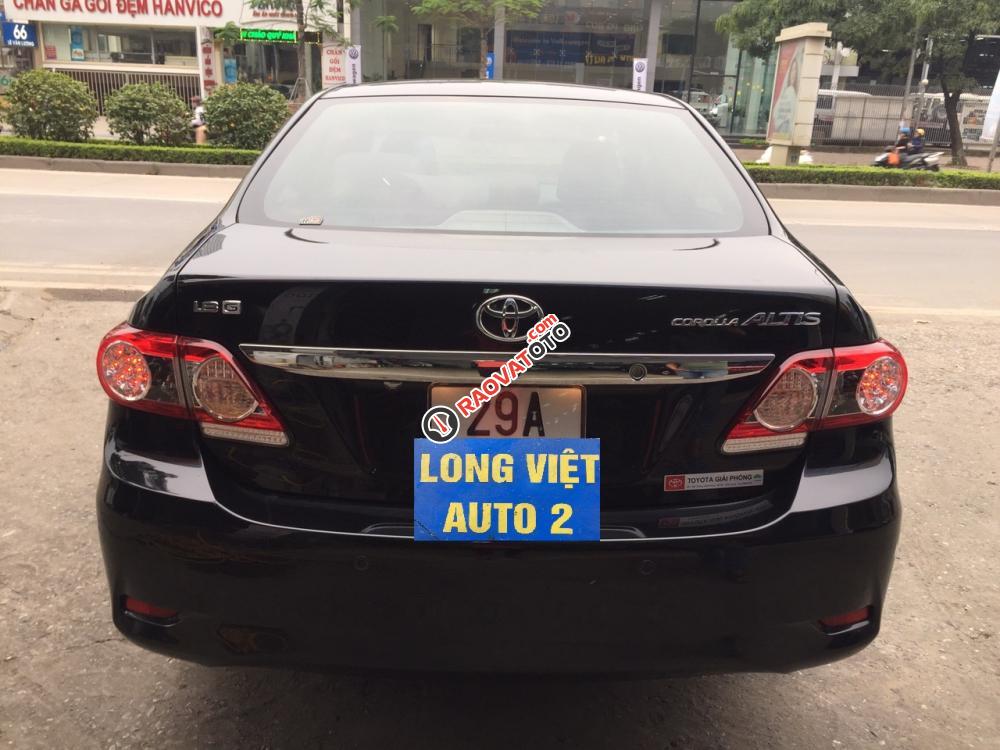 Bán xe Toyota Corolla Altis 1.8 AT năm sản xuất 2012, màu đen-8