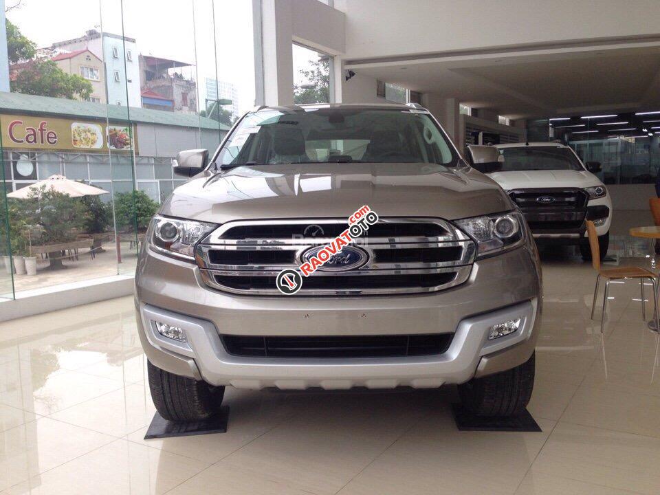 Bán ô tô Ford Everest Trend AT 4x2 giá rẻ, hỗ trợ trả góp 80%, tư vấn hoàn thiện xe-0