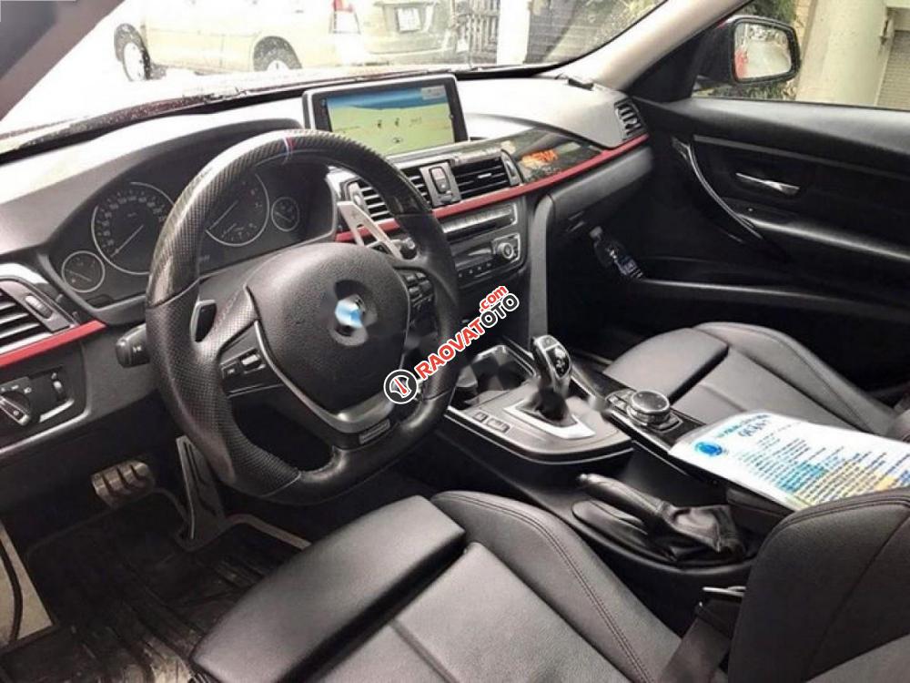 Cần bán gấp BMW 3 Series 328i đời 2012, màu đỏ, nhập khẩu-4