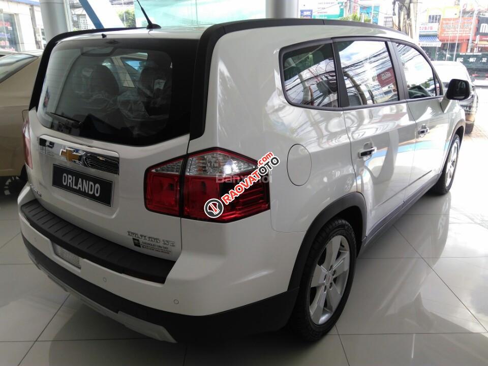 Chevrolet Orlando 2017, hỗ trợ vay ngân hàng 90%. Gọi Ms. Lam 0939193718-4