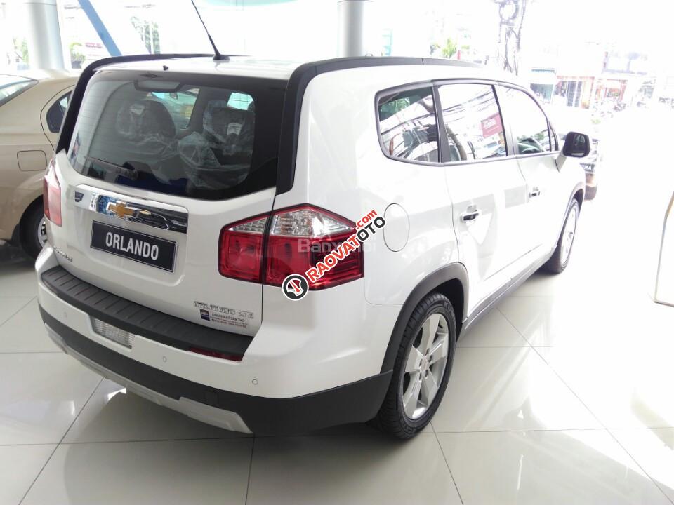 Chevrolet Orlando 2017, hỗ trợ vay ngân hàng 90%. Gọi Ms. Lam 0939193718-1