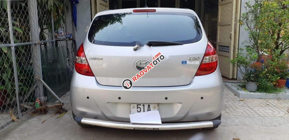 Bán Hyundai i20 AT sản xuất 2012, màu bạc, xe nhập  -4